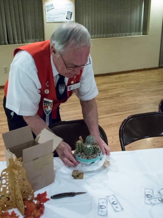 Bothell Oct 2012-32.jpg - Parcel Post Auction